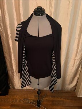 Speekless Black Women's Open-Front Striped Lining Sweater